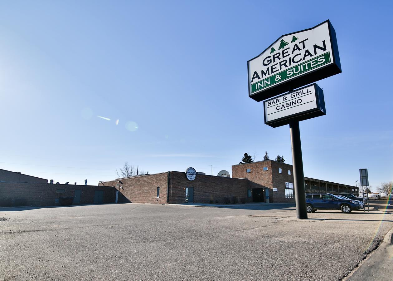 Great American Inn & Suites Devils Lake Exteriör bild